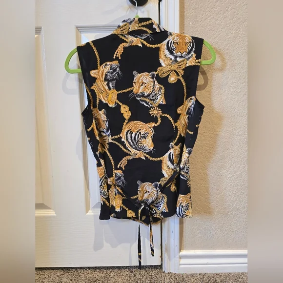 Escada Black Silk Tiger Print Sleeveless Blouse Size 36 - Picture 2 of 7